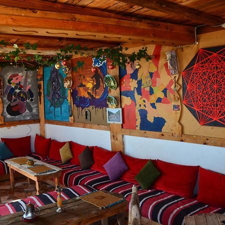 Tayought Surf Hostel Taghazout Exteriör bild