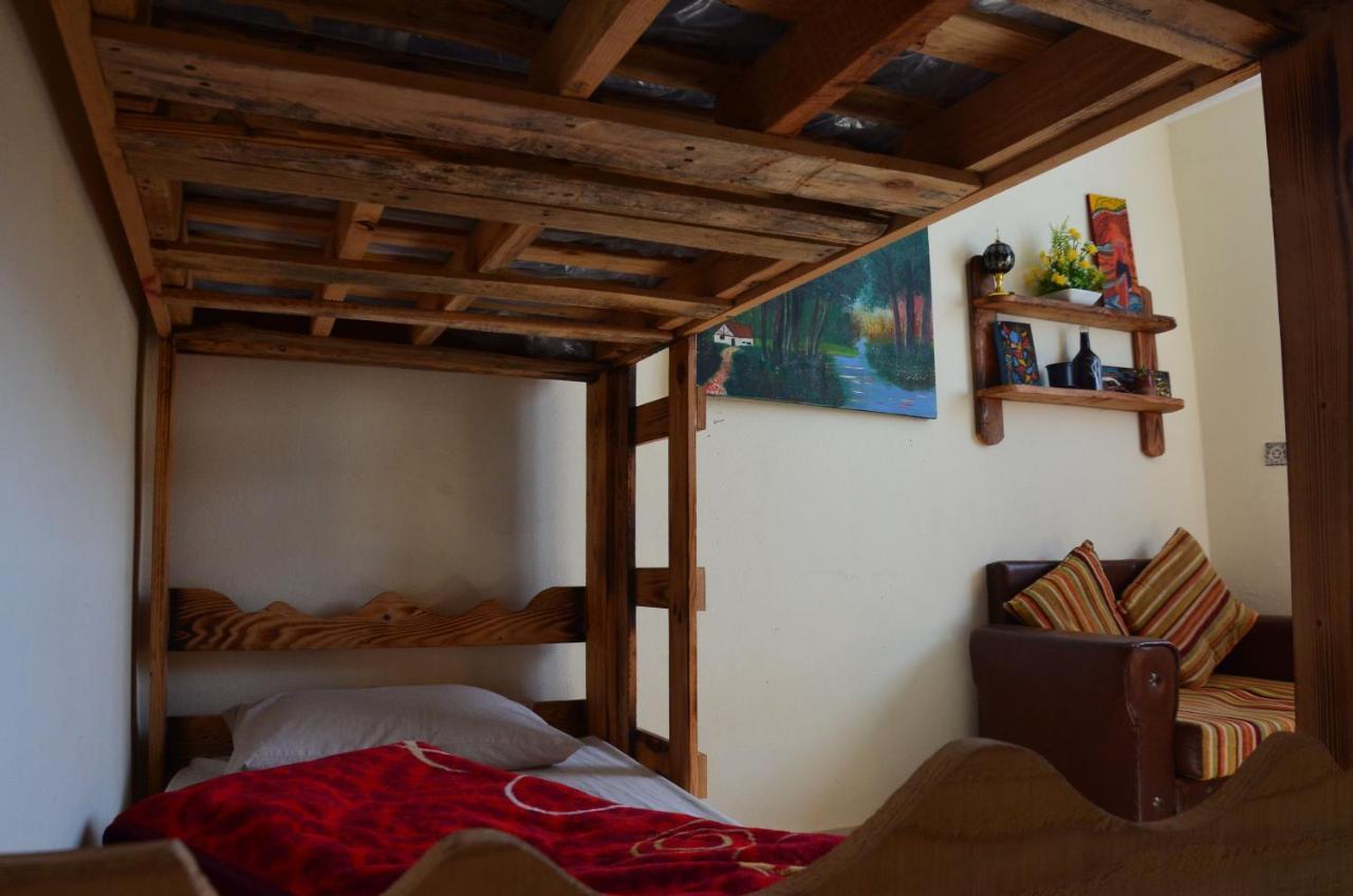 Tayought Surf Hostel Taghazout Exteriör bild