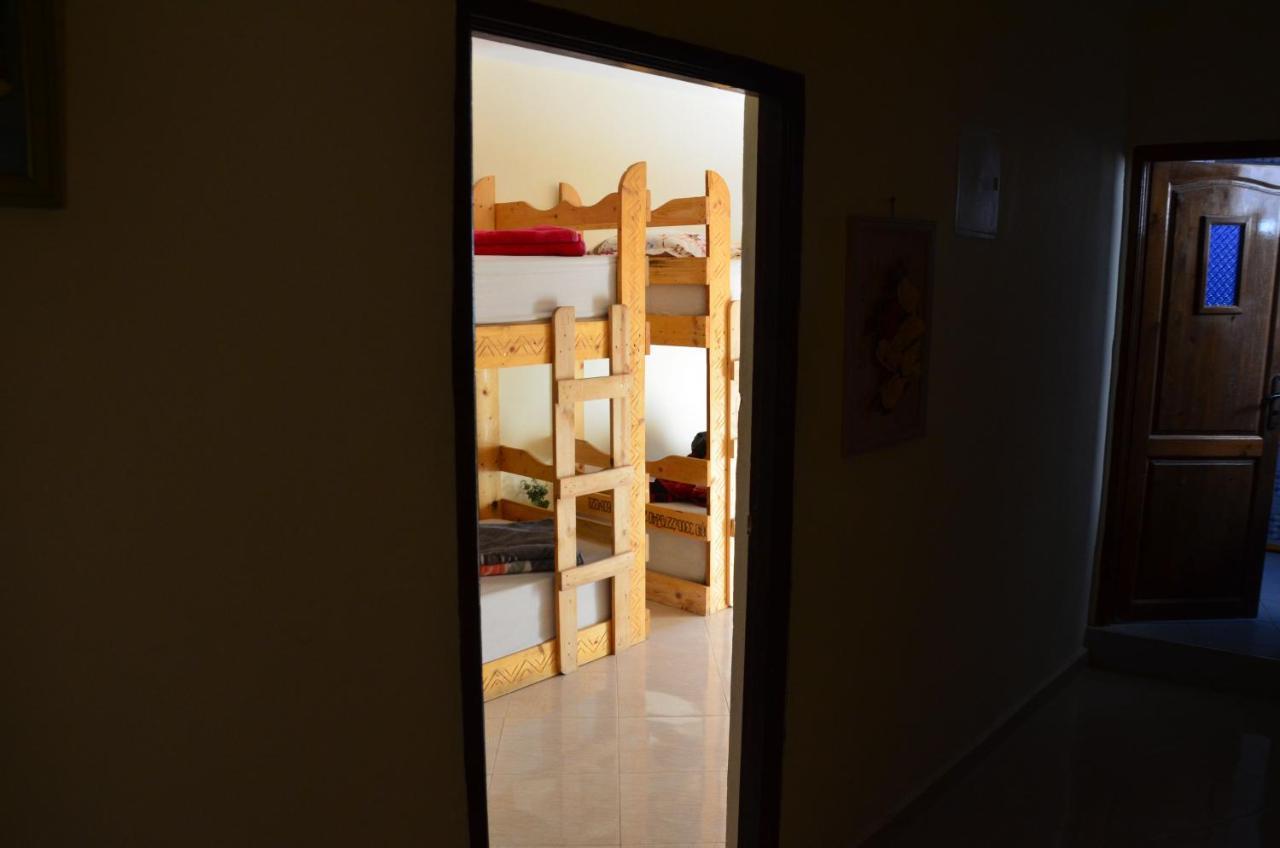 Tayought Surf Hostel Taghazout Exteriör bild