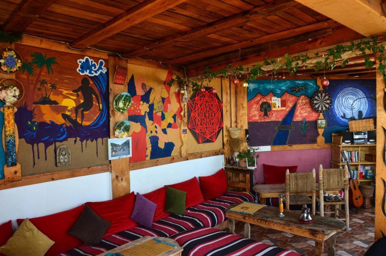Tayought Surf Hostel Taghazout Exteriör bild