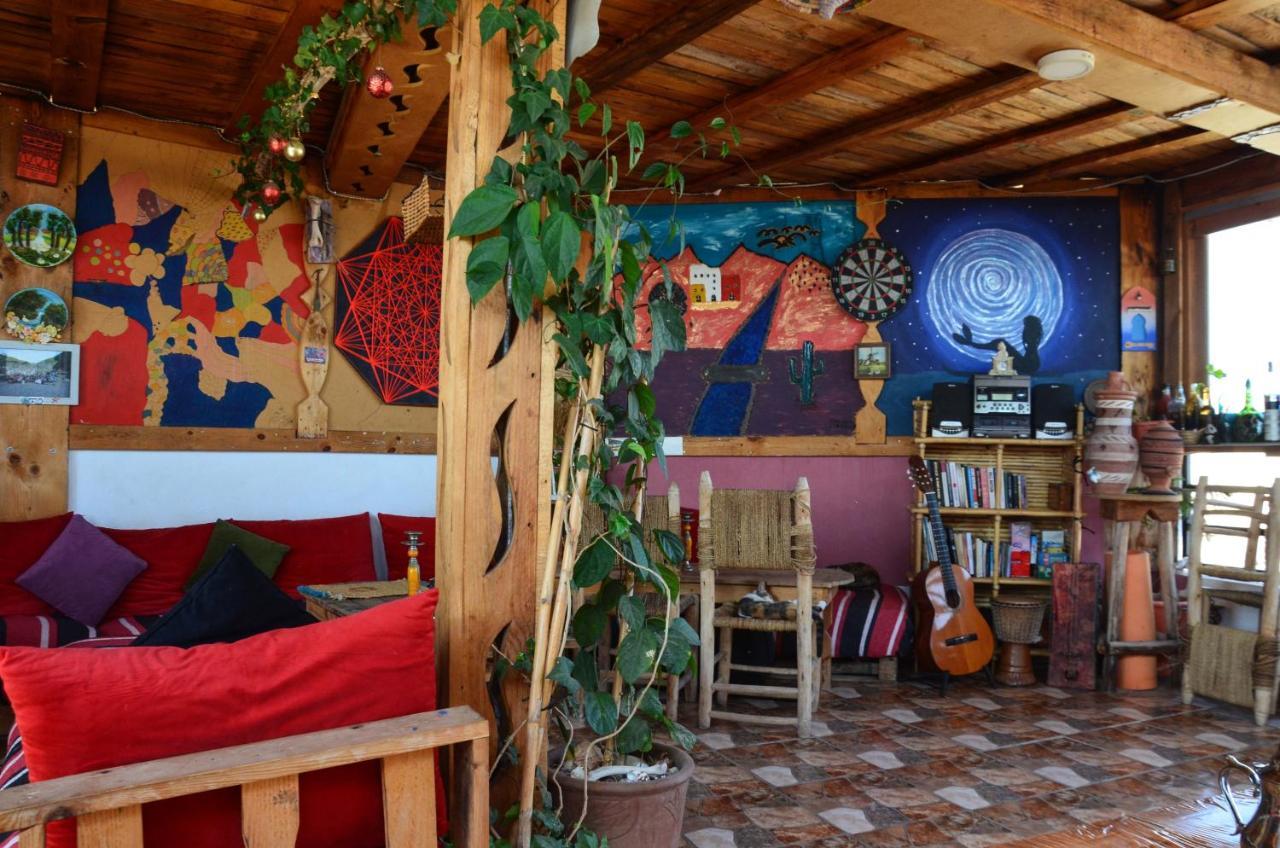 Tayought Surf Hostel Taghazout Exteriör bild