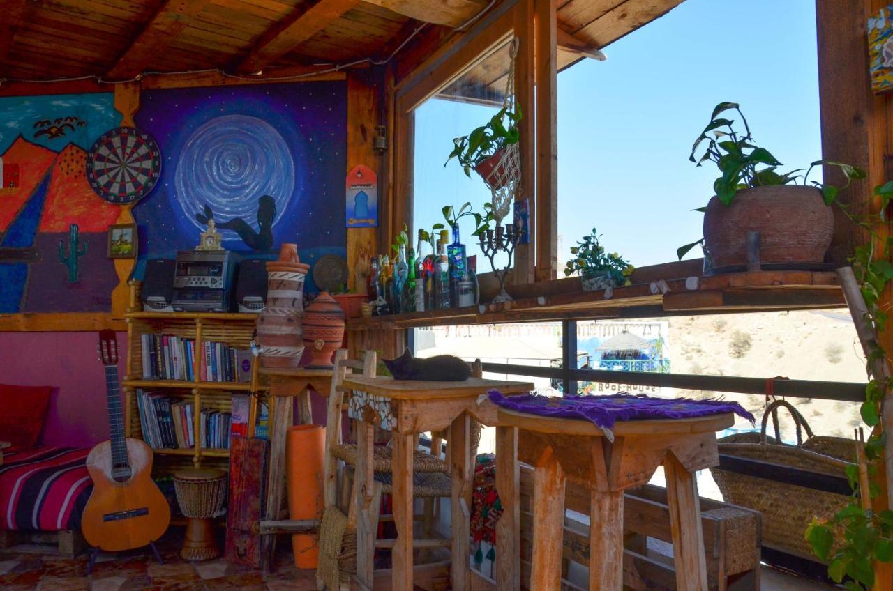 Tayought Surf Hostel Taghazout Exteriör bild