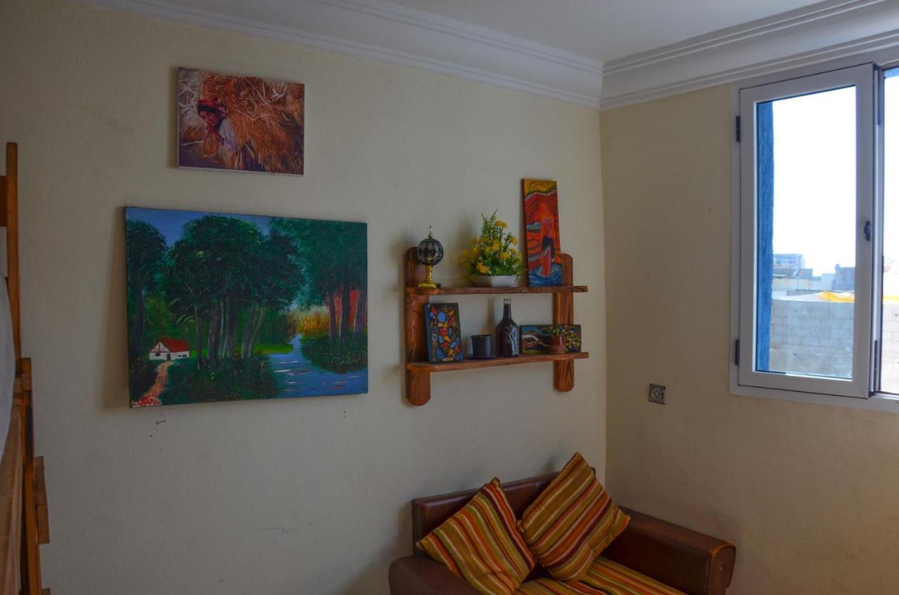 Tayought Surf Hostel Taghazout Exteriör bild