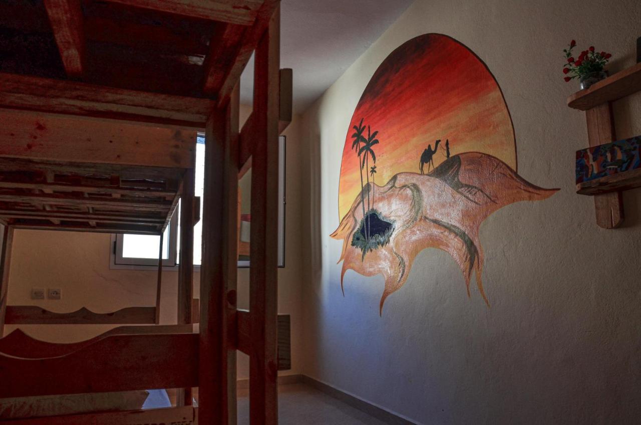 Tayought Surf Hostel Taghazout Exteriör bild