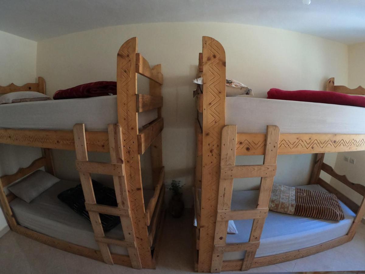 Tayought Surf Hostel Taghazout Exteriör bild